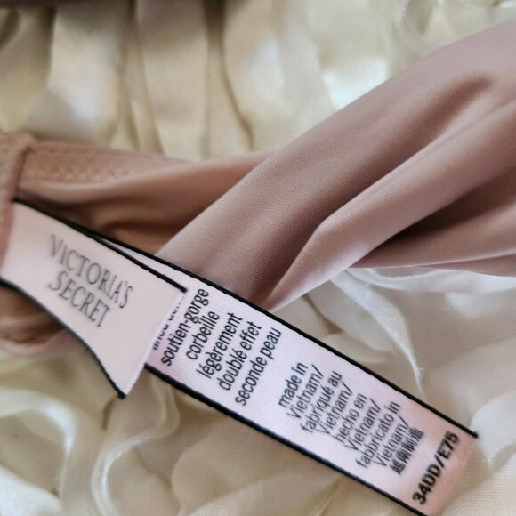 2 Victoria's Secret, Bras, t-shirt, lightly lined Demi, size 34DD - Picture 3 of 3